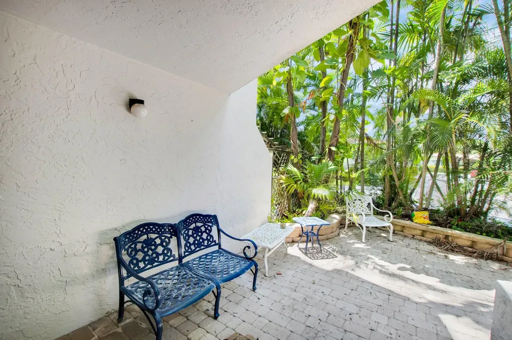 1222 Hillsboro Mile Hillsboro Beach FL 33062