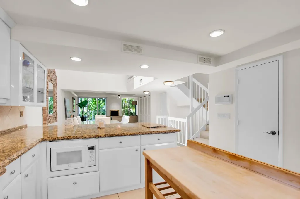 1222 Hillsboro Mile Hillsboro Beach FL 33062