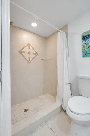 1222 Hillsboro Mile Hillsboro Beach FL 33062