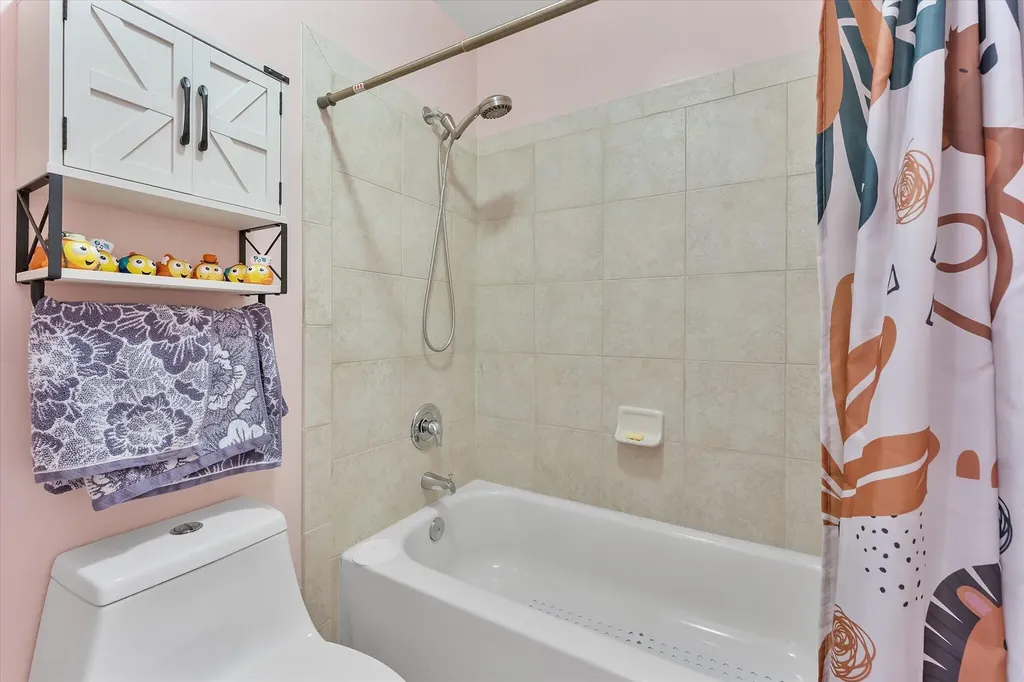 2562 NW 99th Avenue Coral Springs FL 33065