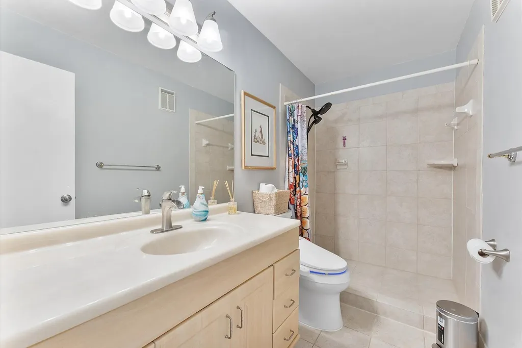 2562 NW 99th Avenue Coral Springs FL 33065