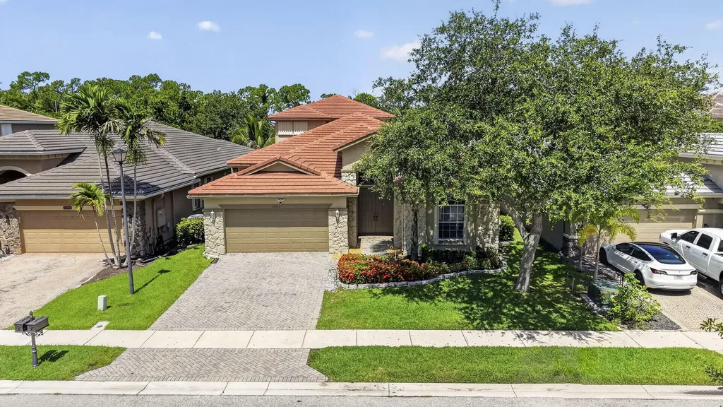 11202 Osprey Lake Lane Palm Beach Gardens FL 33412