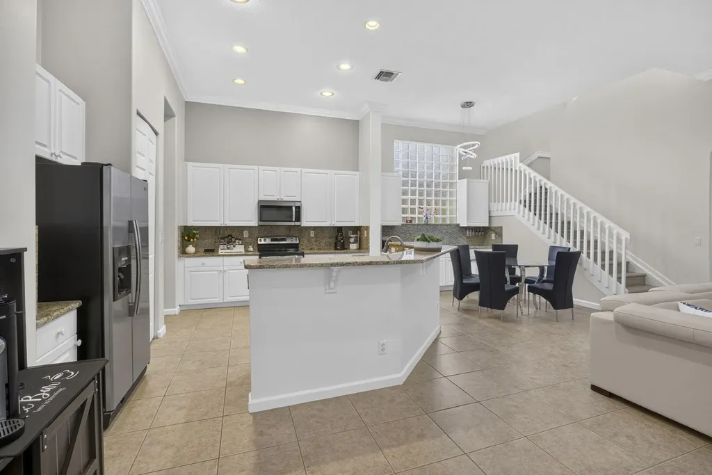 11202 Osprey Lake Lane Palm Beach Gardens FL 33412