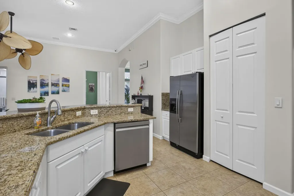 11202 Osprey Lake Lane Palm Beach Gardens FL 33412