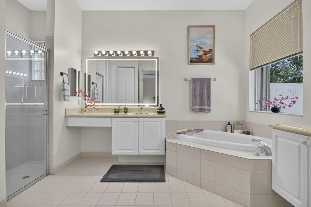11202 Osprey Lake Lane Palm Beach Gardens FL 33412