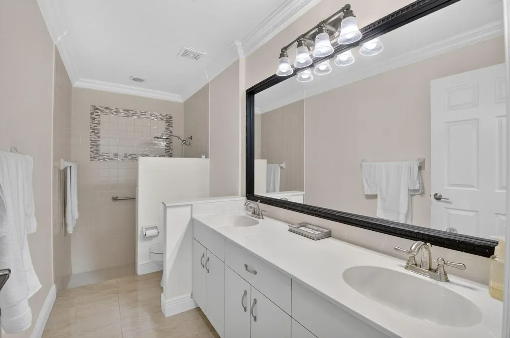 19505 Sedgefield Terrace Boca Raton FL 33498