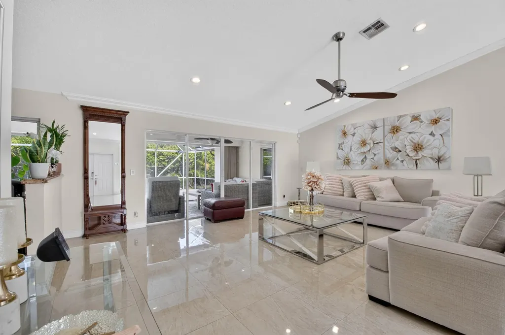 19505 Sedgefield Terrace Boca Raton FL 33498