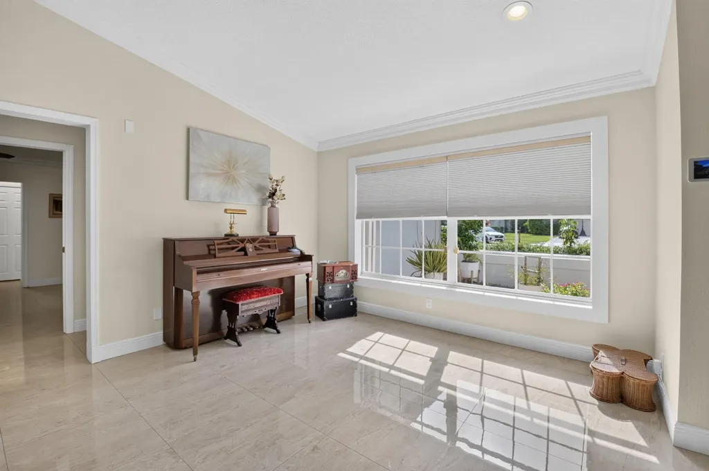 19505 Sedgefield Terrace Boca Raton FL 33498