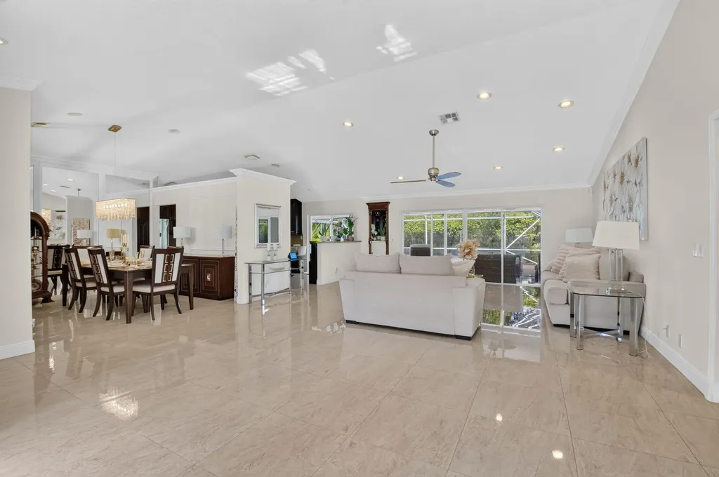 19505 Sedgefield Terrace Boca Raton FL 33498