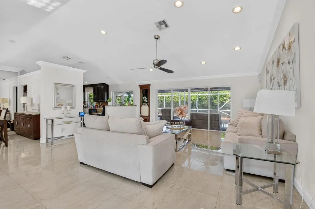 19505 Sedgefield Terrace Boca Raton FL 33498