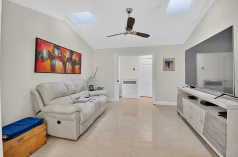 19505 Sedgefield Terrace Boca Raton FL 33498