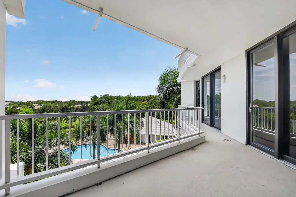 20310 Fairway Oaks Drive Boca Raton FL 33434