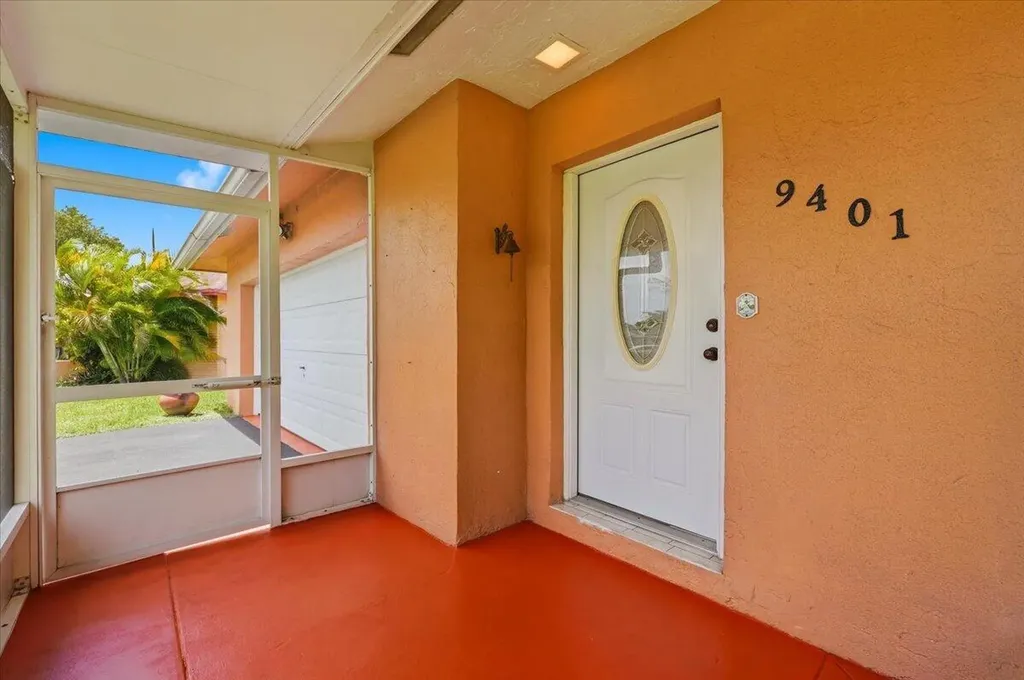 9401 NW 70 Place Tamarac FL 33321