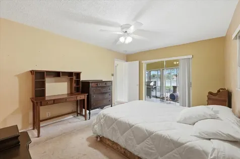 9401 NW 70 Place Tamarac FL 33321