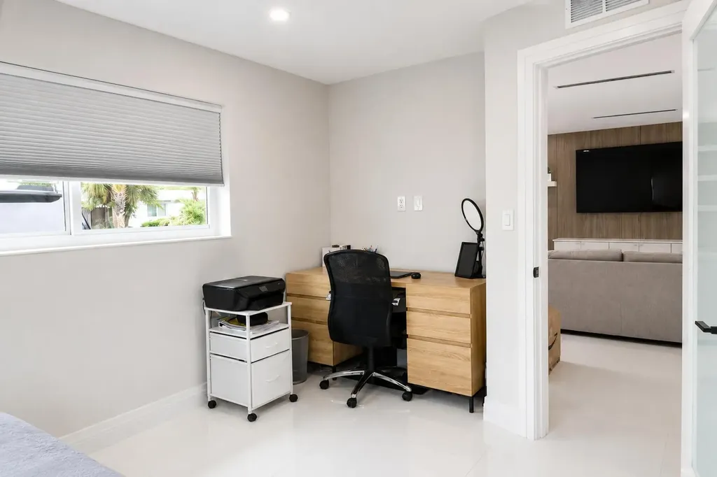 1316 SE 3rd Avenue Deerfield Beach FL 33441