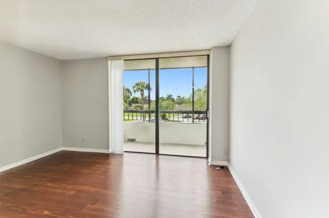 6463 La Costa Drive Boca Raton FL 33433