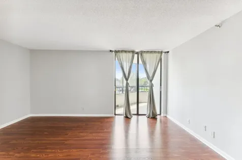 6463 La Costa Drive Boca Raton FL 33433