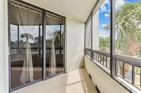 6463 La Costa Drive Boca Raton FL 33433