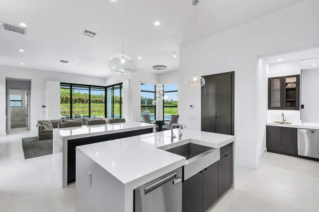 9611 Chianti Classico Terrace Boca Raton FL 33496