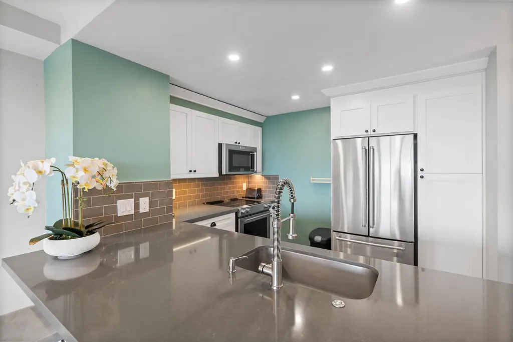 340 Sunset Drive Fort Lauderdale FL 33301