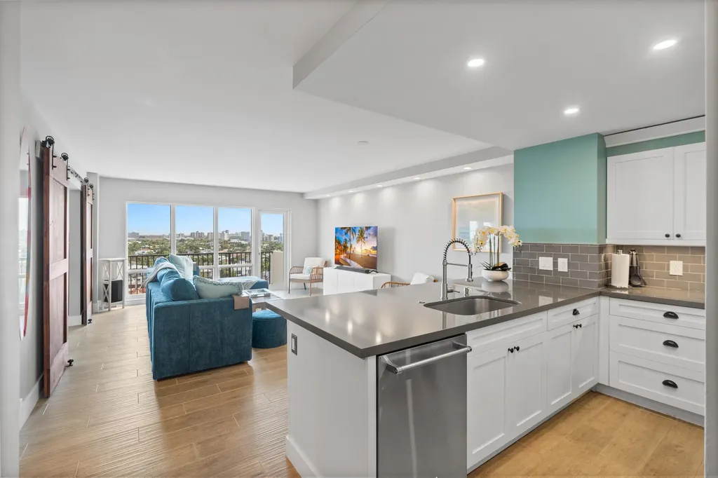 340 Sunset Drive Fort Lauderdale FL 33301