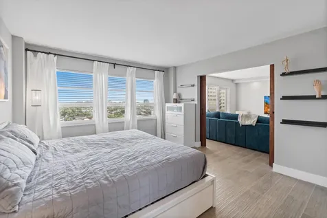 340 Sunset Drive Fort Lauderdale FL 33301