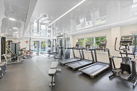 340 Sunset Drive Fort Lauderdale FL 33301