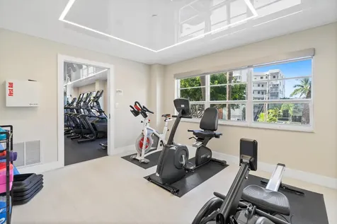 340 Sunset Drive Fort Lauderdale FL 33301