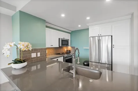 340 Sunset Drive Fort Lauderdale FL 33301