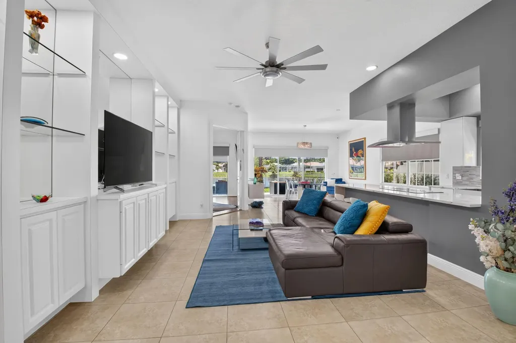4690 Hammock Circle Delray Beach FL 33445