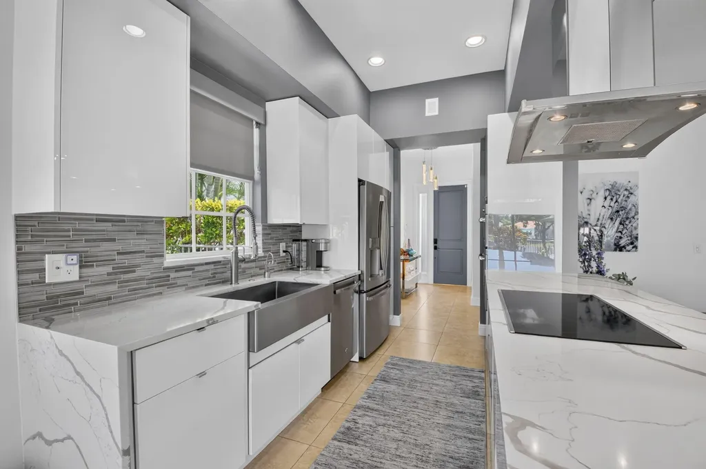 4690 Hammock Circle Delray Beach FL 33445
