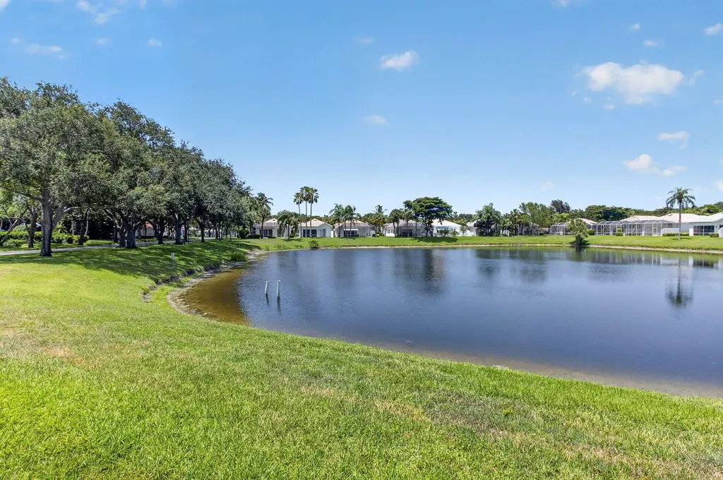 4690 Hammock Circle Delray Beach FL 33445