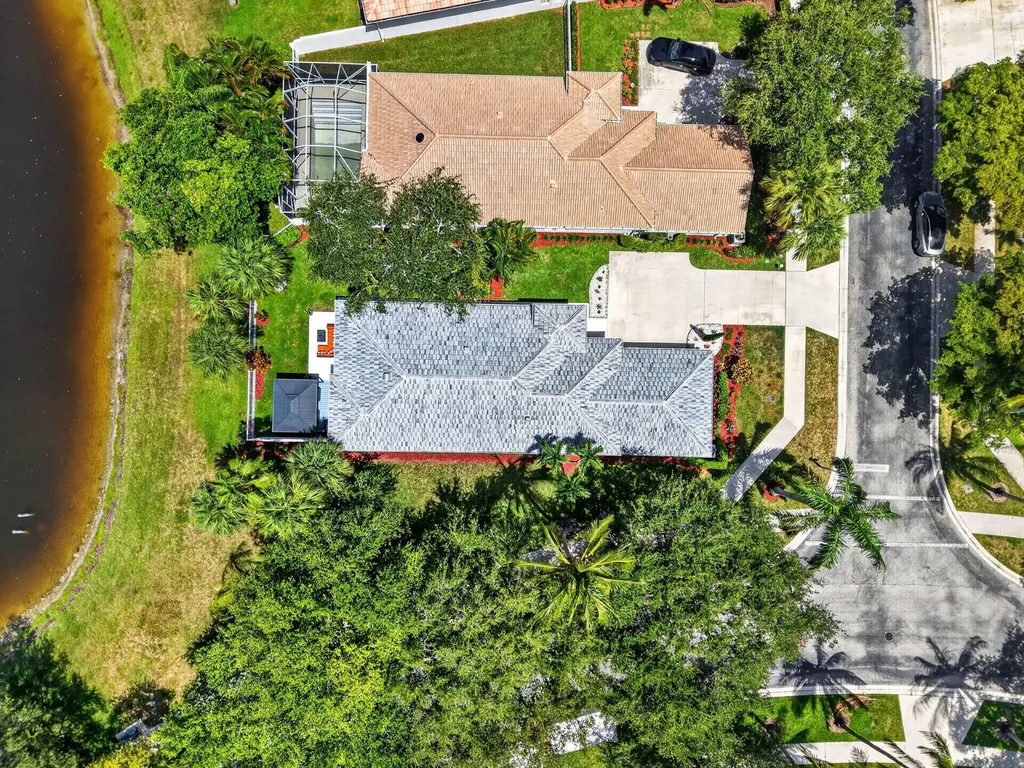 4690 Hammock Circle Delray Beach FL 33445