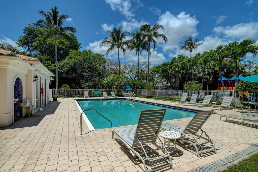 4690 Hammock Circle Delray Beach FL 33445