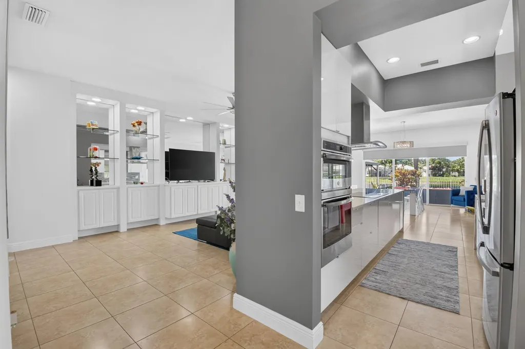 4690 Hammock Circle Delray Beach FL 33445