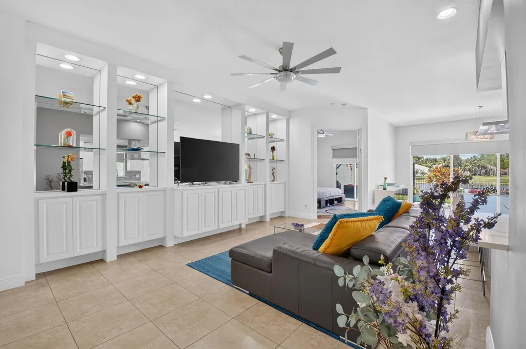 4690 Hammock Circle Delray Beach FL 33445
