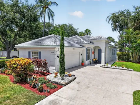 4690 Hammock Circle Delray Beach FL 33445