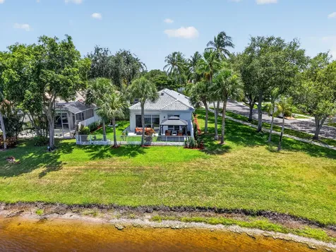 4690 Hammock Circle Delray Beach FL 33445
