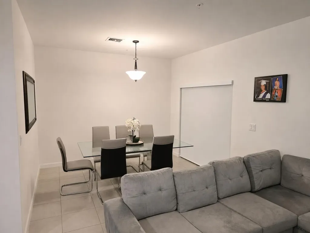 237 SW 159th Way Pembroke Pines FL 33027