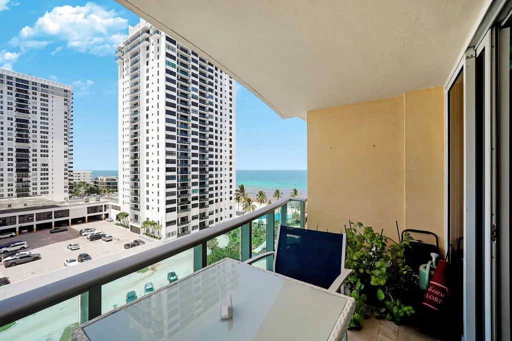 2501 S Ocean Drive Hollywood FL 33019