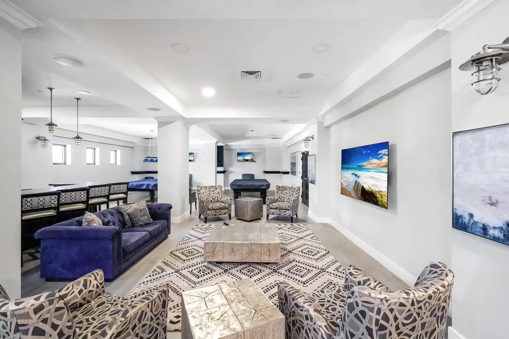 2501 S Ocean Drive Hollywood FL 33019