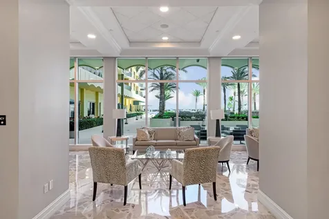 2501 S Ocean Drive Hollywood FL 33019