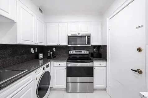 2501 S Ocean Drive Hollywood FL 33019