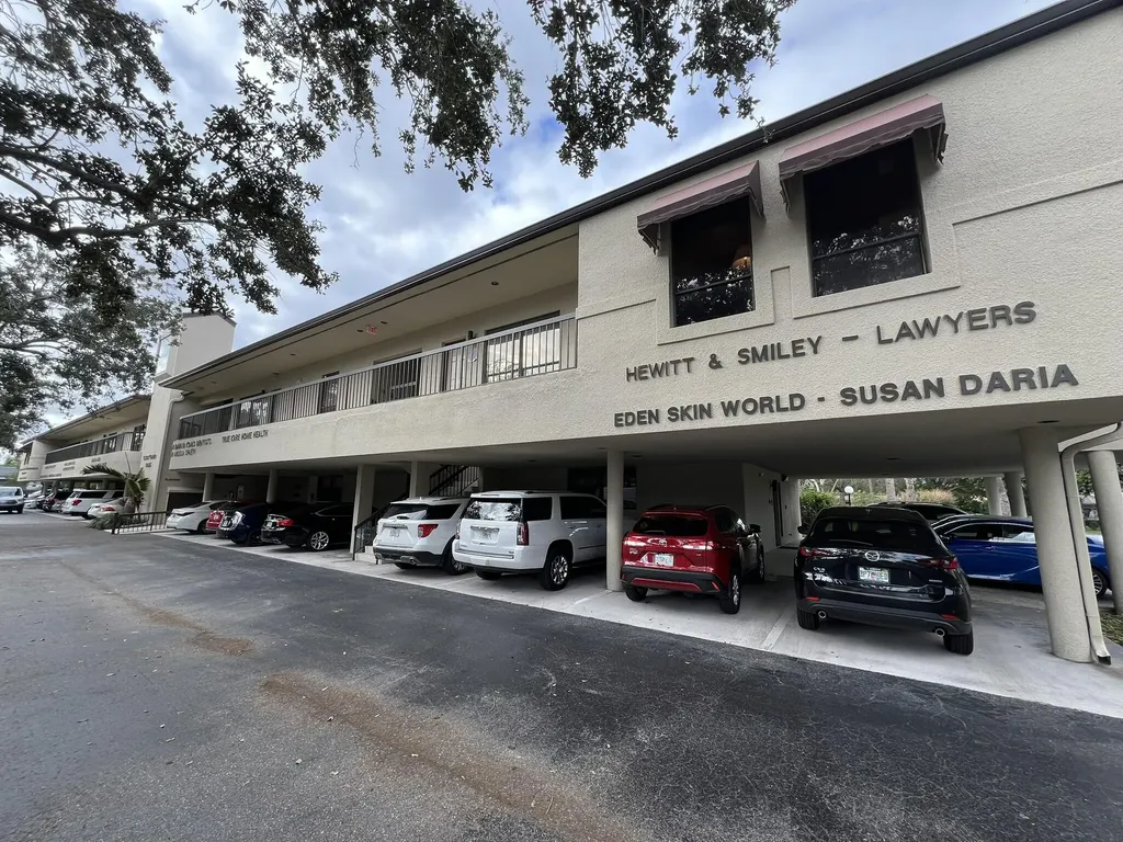 10625 N Military Trail Palm Beach Gardens FL 33410
