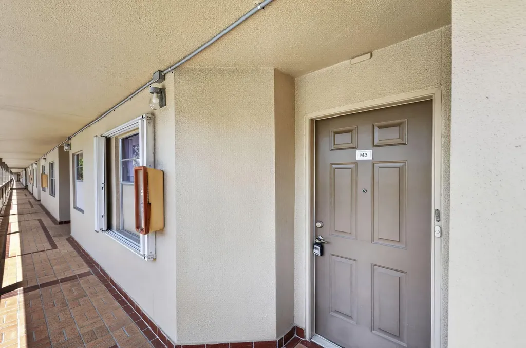 1703 Andros Isle Coconut Creek FL 33066