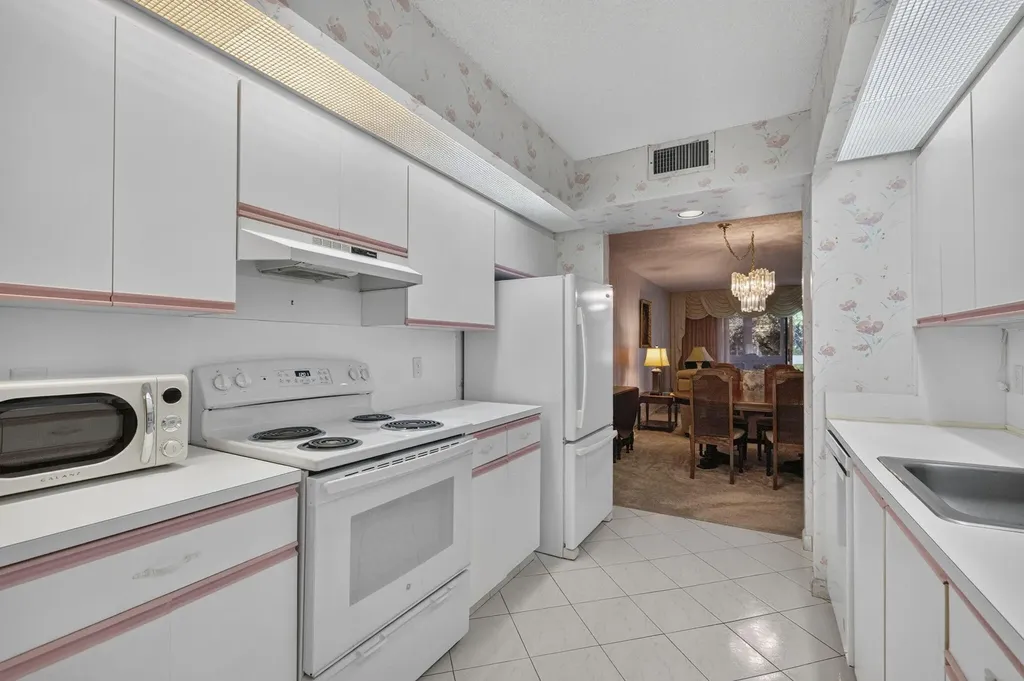 1703 Andros Isle Coconut Creek FL 33066