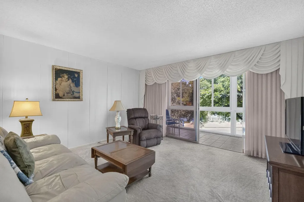 1703 Andros Isle Coconut Creek FL 33066
