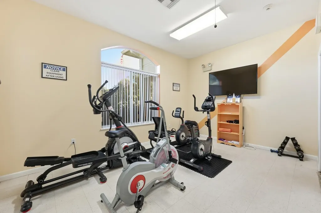 515 Ponderosa Drive Fort Pierce FL 34982