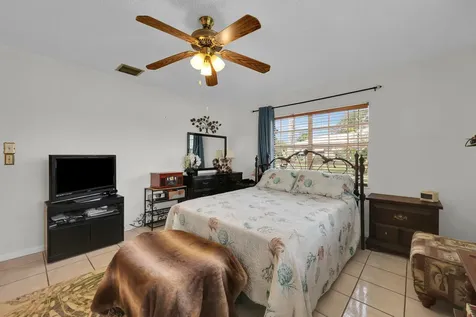 515 Ponderosa Drive Fort Pierce FL 34982