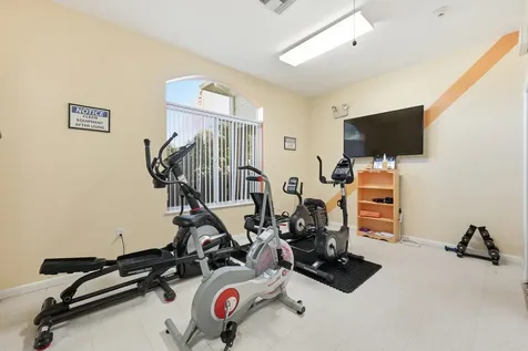 515 Ponderosa Drive Fort Pierce FL 34982